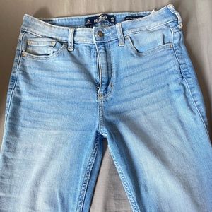 Hollister jeans